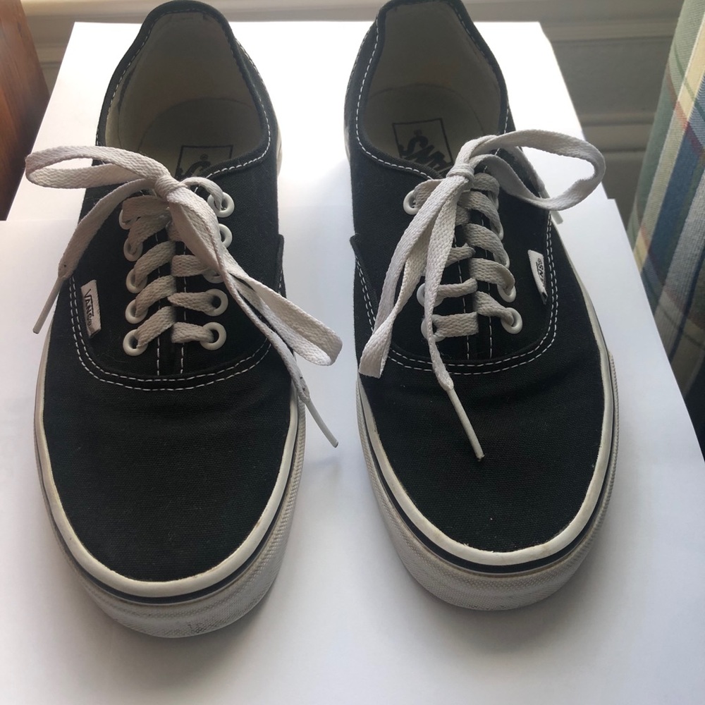 Authentic Vans - Picture 3 of 6